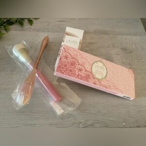 NEW LAURA GELLER LIGHT/MED FOUNDATION & EYESHADOW PALLET + BRUSH